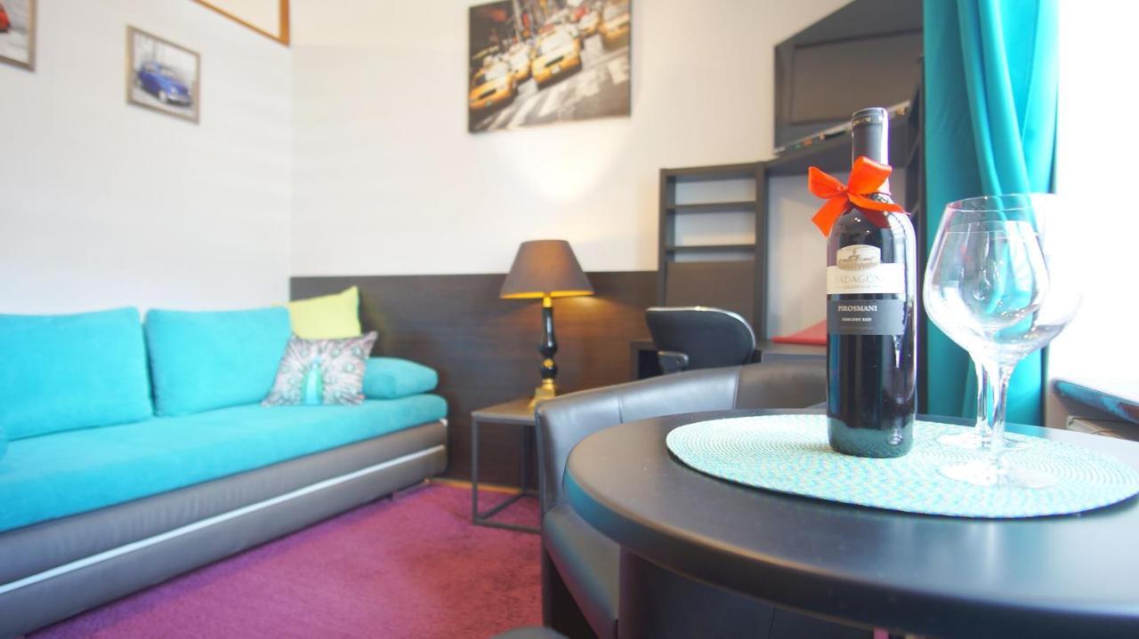 Apartamenty Patria Cracovia Esterno foto